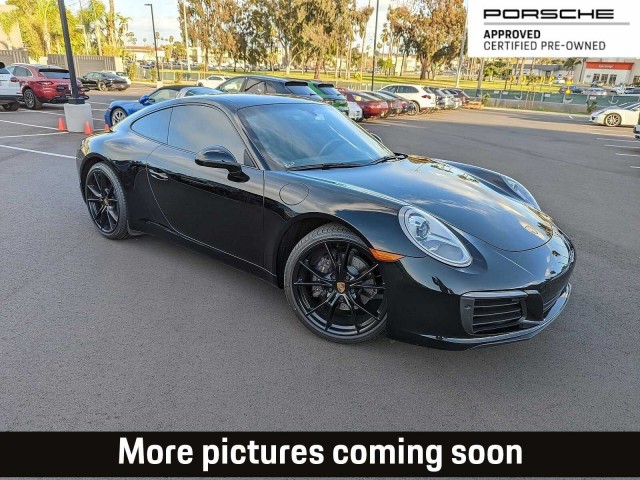 Pre-Owned 2018 Porsche 911