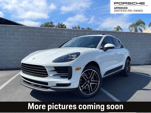 Pre-Owned 2021 Porsche Macan Base