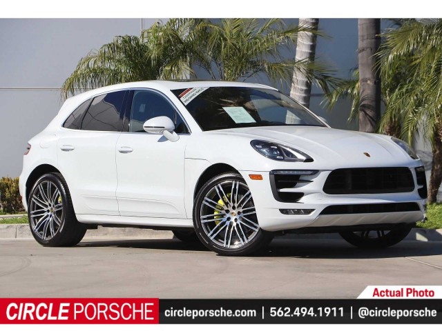 Pre-Owned 2017 Porsche Macan Turbo